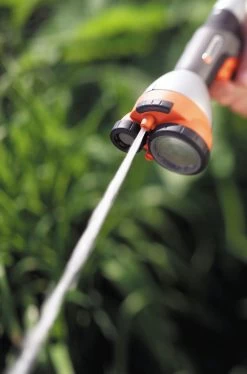 Gardena Premium Metalen Multifunctionele Broes -Reinigingsgereedschap 14163974286388107 20 dunne straal