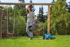 Gardena Elektrische Grasmaaier Powermax 32E -Reinigingsgereedschap 14164075742824073 20 legen